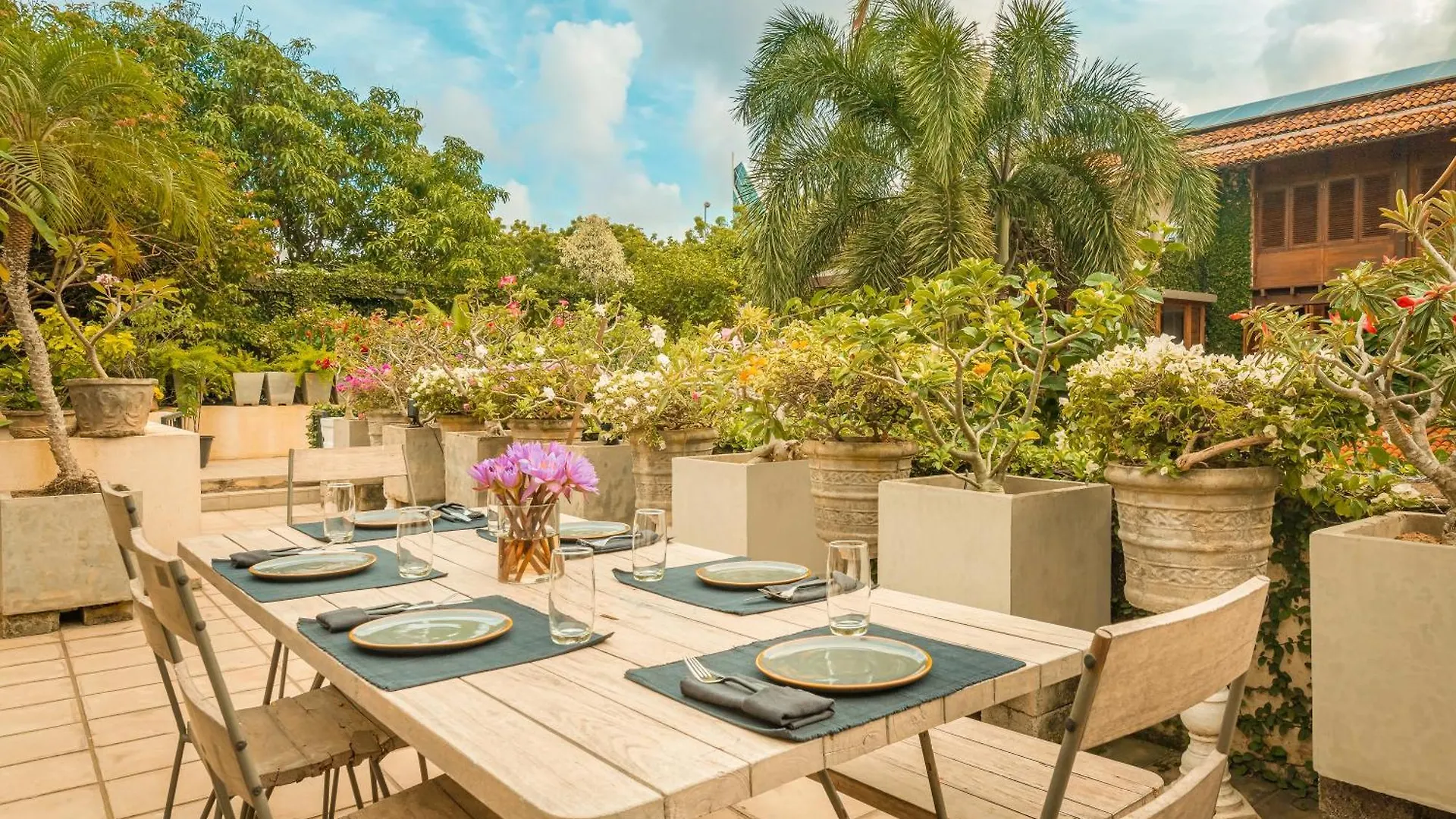 Ishq Colombo Bed & Breakfast